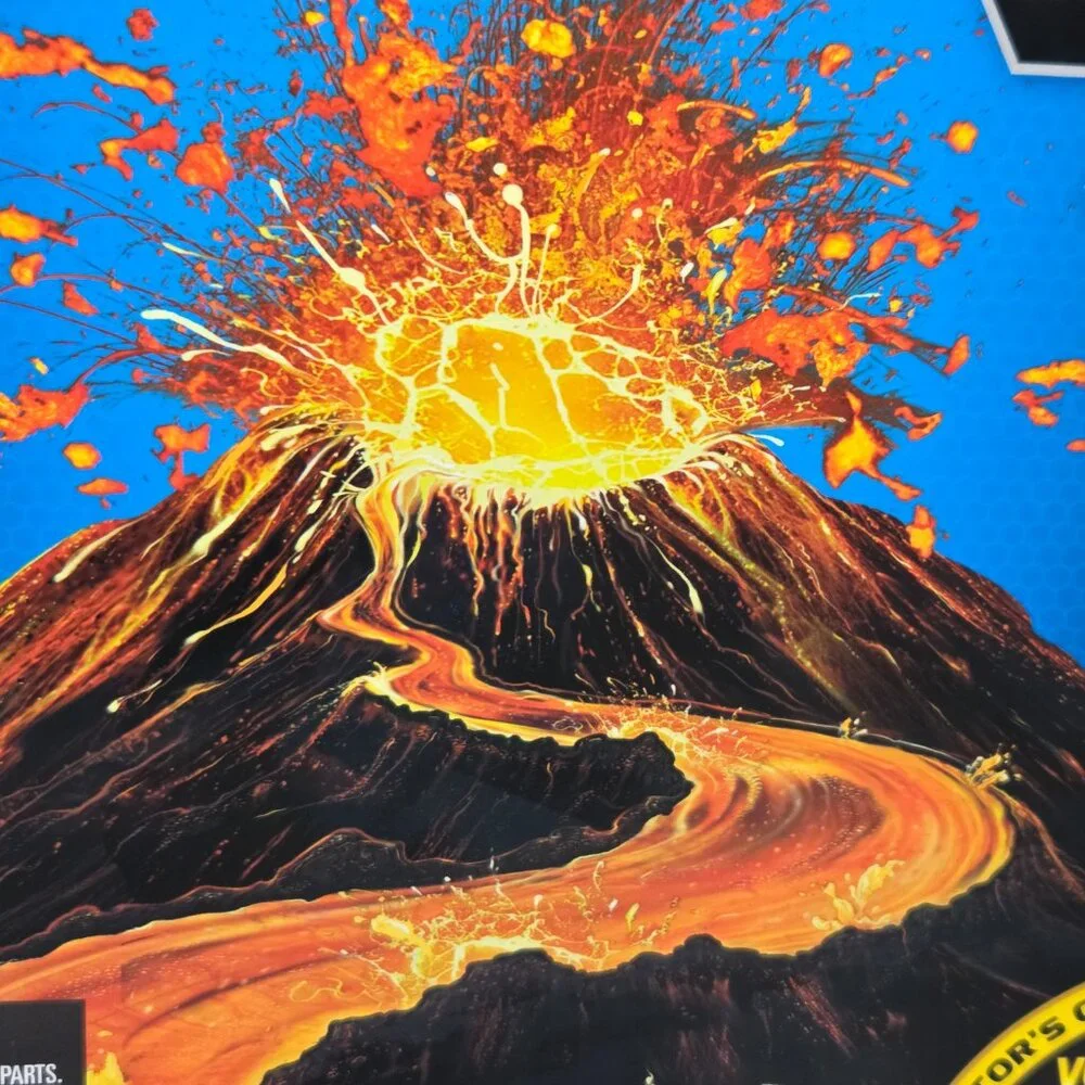 National Geographic STEM Toy Build -Your - Own Volcano Science Kit With Specimen
